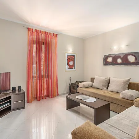 2 Bedroom Gorgeous In Holiday home Barban